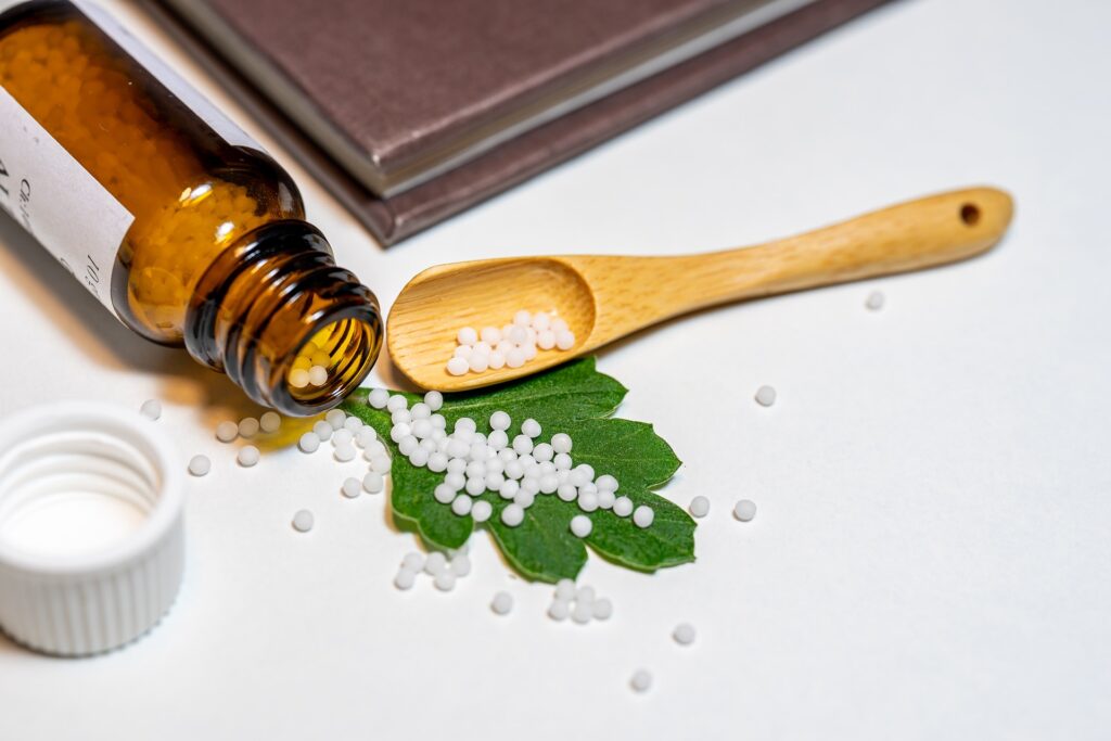 Homeopathy for acne. 6 Marina Farey Homeopath - homoopathie 4689896 1920